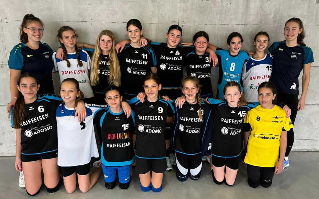 Juniorinnen U15 am ersten Turnier der Saison